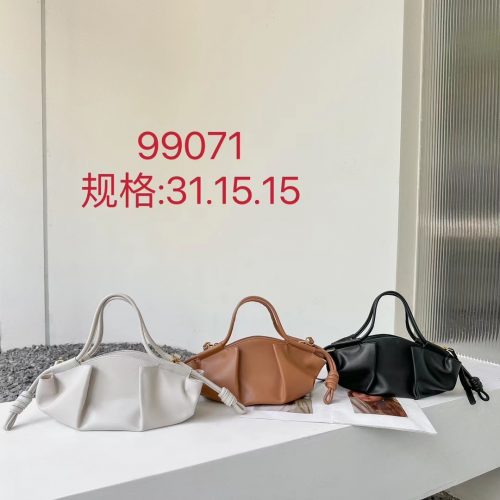 06C59AC9-DA77-4C6E-99C1-B697B75AD47A